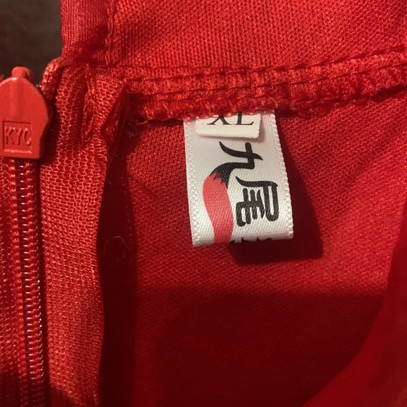 Jiu Wei Hu traditional Chinese dress - Picture 4 of 6